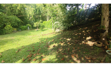 venta de casa campestre en condominio de 2000 M2 en La Mesa Cund.