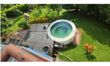 venta de casa campestre en condominio de 2000 M2 en La Mesa Cund.