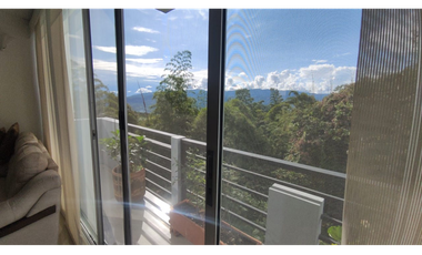 Se vende penthouse de 178 M2 en 700 mill en La Mesa Cund, COL.