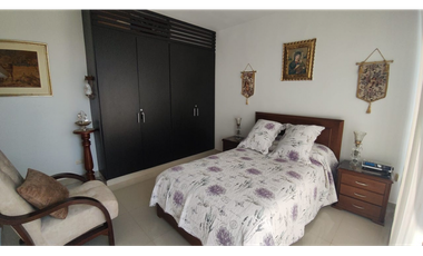 Se vende penthouse de 178 M2 en 700 mill en La Mesa Cund, COL.