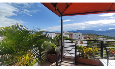 Se vende penthouse de 178 M2 en 700 mill en La Mesa Cund, COL.