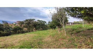 Venta de lote de 3200 M2 en 768 millones en La Mesa Cund