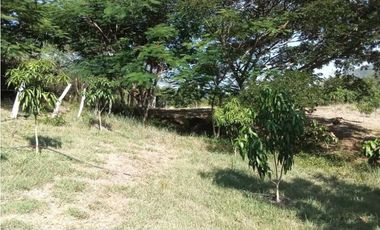 Venta de finca de 1 hectárea de 450 mill en Tocaima Cund, COL