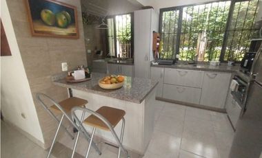 Se vende casa campestre de 280 M2 en 650 mill en La Mesa Cund, COL.