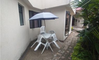 Se vende casa campestre de 280 M2 en 650 mill en La Mesa Cund, COL.