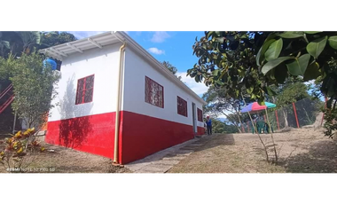 Vendido casalote de 735 M2 en 245 mill en La Mesa Cund