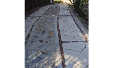 Vendido casalote de 735 M2 en 245 mill en La Mesa Cund