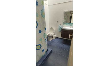 Casa campestre de 2550 M2 en 600 mill en La Mesa Cund COL