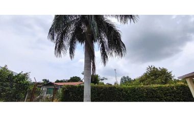 Venta de casalote de 1650 M2 en 680 mill en La Mesa Cund