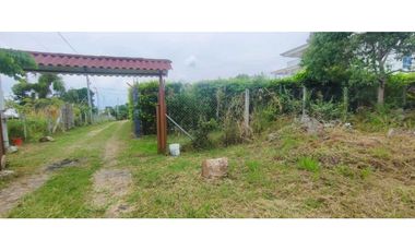 Venta de casalote de 1650 M2 en 680 mill en La Mesa Cund