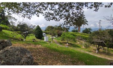 Se vende finca de 5200 M2 en 679 mill en La Mesa Cund, COL