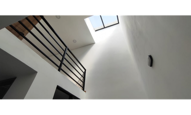 Venta de casa para estrenar de 110 M2 en 319 mill en La Mesa Cund