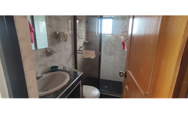 Venta de casa campestre de 1900 M2 en 729 mill en La Mesa Cund.