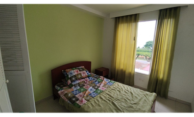 Venta casa campestre urbana de 250 M2 en 699 mill en La Mesa Cund