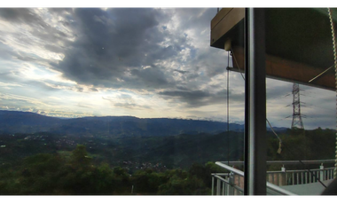 Apartamento de 87 M2 en 370 mill en La Mesa Cund, COL linda vista.