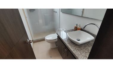 Apartamento de 87 M2 en 370 mill en La Mesa Cund, COL linda vista.