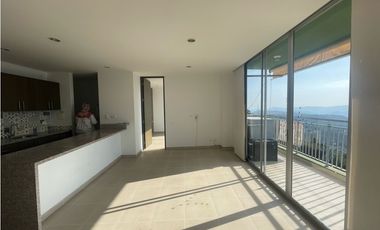Apartamento de 87 M2 en 370 mill en La Mesa Cund, COL linda vista.