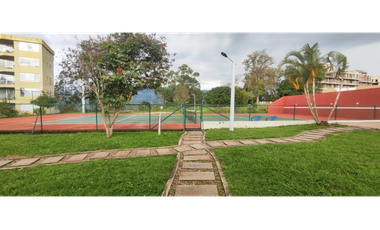 Apartamento de 87 M2 en 370 mill en La Mesa Cund, COL linda vista.