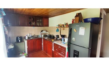 Venta de casalote de 543 M2 en 450 mill en La Mesa Cund, COL