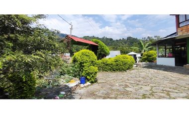 Venta de casalote de 543 M2 en 450 mill en La Mesa Cund, COL