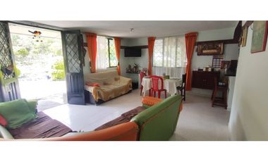 Venta de casalote de 543 M2 en 450 mill en La Mesa Cund, COL