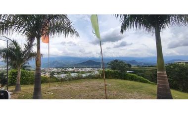 Venta de lotes desde 1200 M2 en Condominio exclusivo en Anapoima Cund