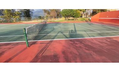 Lindo apartamento de 87 M2 en 420 mill en La Mesa Cund, con vista