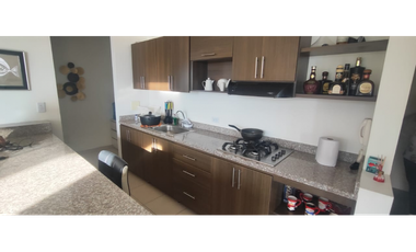 Lindo apartamento de 87 M2 en 420 mill en La Mesa Cund, con vista