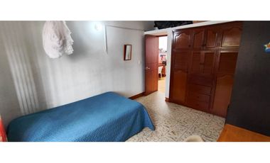 venta de casa urbana de 168 M2 en La Mesa, Cund, muy central