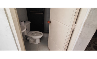 Casa de un piso con placa en San Joaquin, en 110 millones en La Mesa