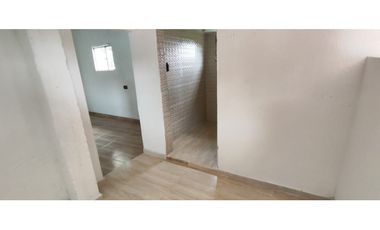Venta de casa campestre de 800 M2 en La Mesa Cund, semi urbana.