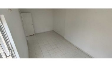 Venta de casa urbana de 130 M2 aprox en 210 mill en La Mesa Cund