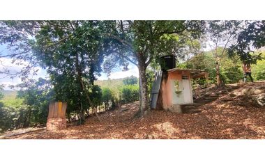 Espectacular lote de 3180 M2 en 270 mill en La Mesa Cund, Col