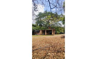 Espectacular lote de 3180 M2 en 270 mill en La Mesa Cund, Col