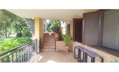 Casaquinta con piscina, 6500 M2 en 1399 mill en La Mesa CUND