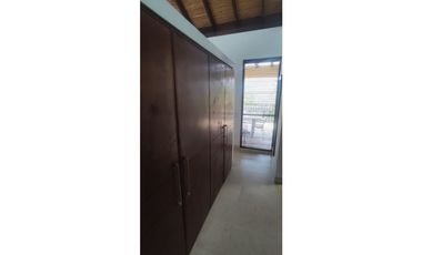 Casaquinta con piscina, 6500 M2 en 1399 mill en La Mesa CUND