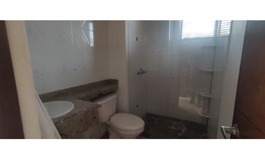 Casaquinta con piscina, 6500 M2 en 1399 mill en La Mesa CUND