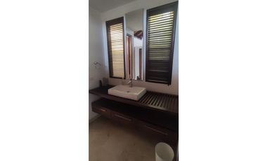 Casaquinta con piscina, 6500 M2 en 1399 mill en La Mesa CUND