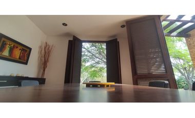 Casaquinta con piscina, 6500 M2 en 1399 mill en La Mesa CUND