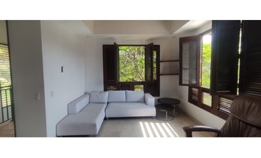 Casaquinta con piscina, 6500 M2 en 1399 mill en La Mesa CUND