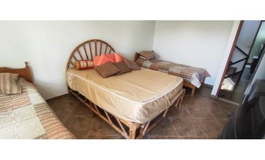 Casa campestre de 697 M2 en 1200 mill en San Joaquin, Ins de La Mesa