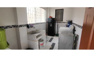 Casa campestre de 697 M2 en 1200 mill en San Joaquin, Ins de La Mesa