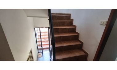 Casa campestre de 697 M2 en 1200 mill en San Joaquin, Ins de La Mesa