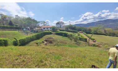 Venta de lotes desde 1500 M2 desde 165 mill en La Mesa Cund, con vista