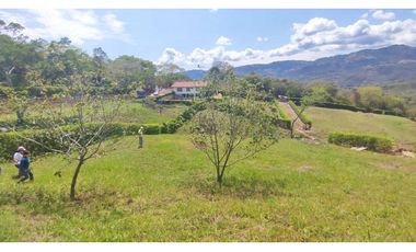 Venta de lotes desde 1500 M2 desde 165 mill en La Mesa Cund, con vista