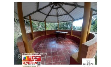 Casalote en venta de 750 M2 en 200 mill en La Mesa Cund, COL