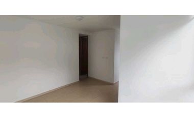 Casa en conjunto de 155 M2 en 499 mill en La Mesa Cund, oportunidad