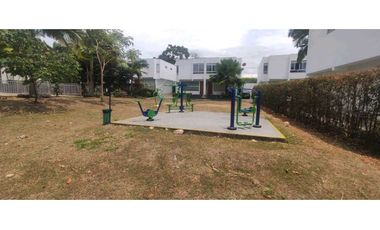 Casa en conjunto de 155 M2 en 499 mill en La Mesa Cund, oportunidad