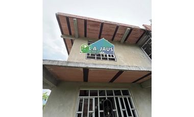 casa urbana de 114 M2 en 159 mill en San Joaquin, La Mesa Cund