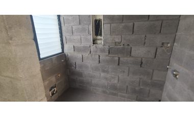 Se vende casa campestre de 144 M2 en 720 mill en La Mesa Cund.